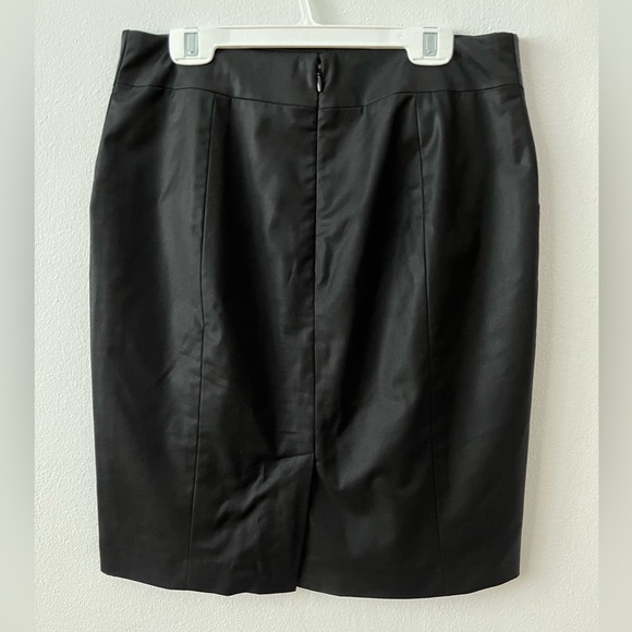 Club Monaco Black Wool Midi skirt Quiet luxury neutral office wear Style00300747 - Picture 2 of 12